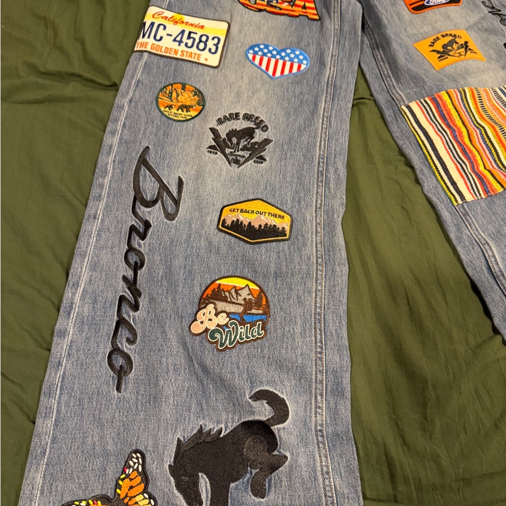 Alice + Olivia Multicolor Patch Flare Jeans NWT - image 2